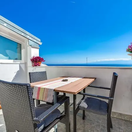 Kira, 3* Mali Lošinj