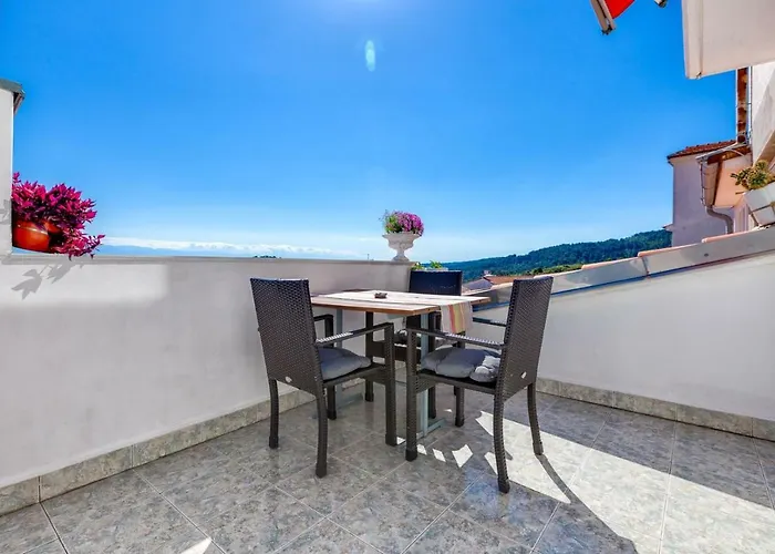 Maison d'hôtes Kira, 3*