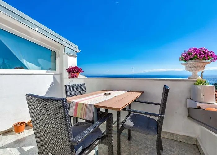 Kira, 3* Mali Lošinj