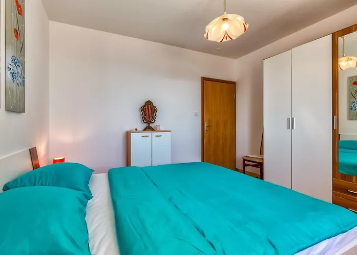 Kira, Maison d'hôtes 3*