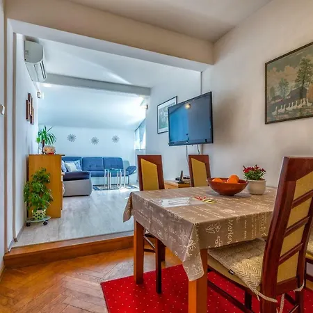 Kira, 3* Mali Lošinj